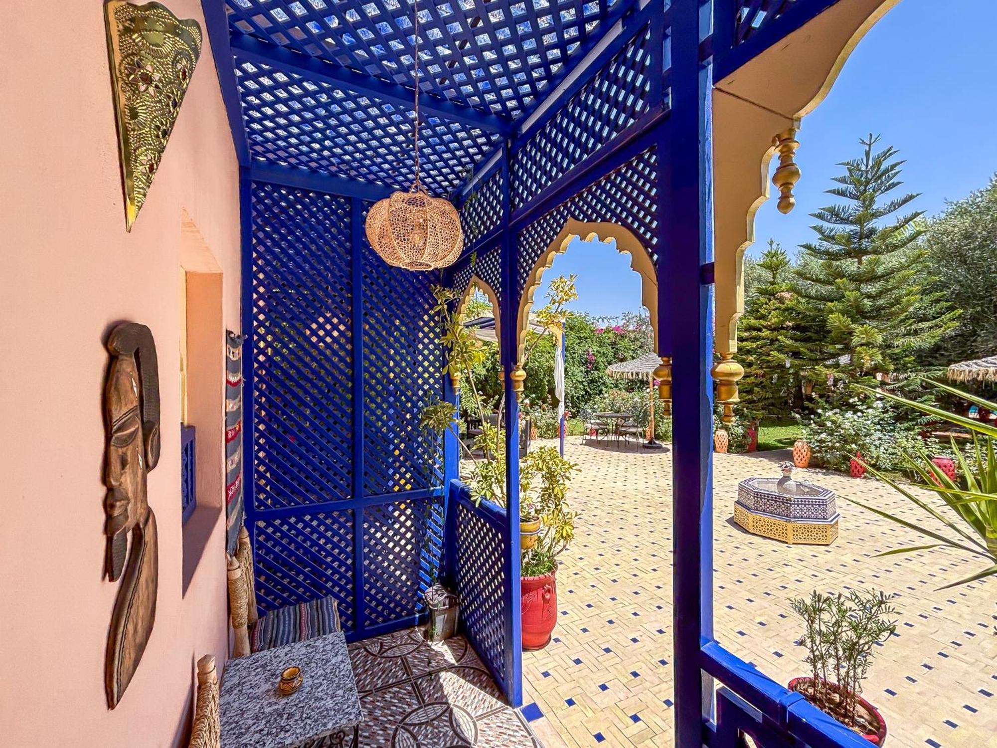 Le Bleu House Bed & Breakfast Sidi Abdallah Ghiat Bagian luar foto