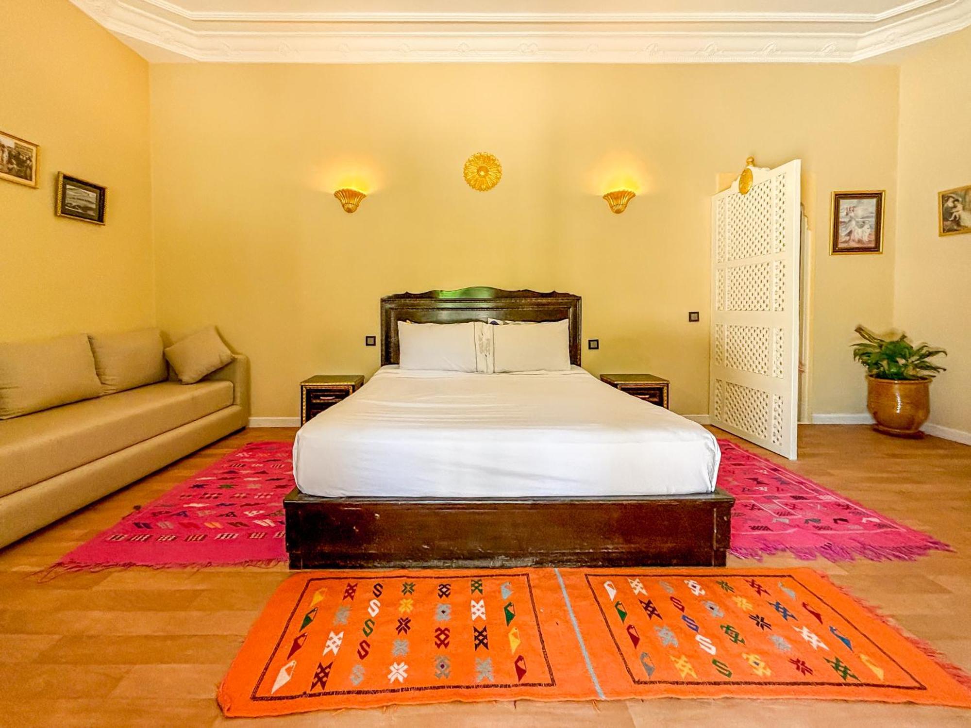 Le Bleu House Bed & Breakfast Sidi Abdallah Ghiat Bagian luar foto