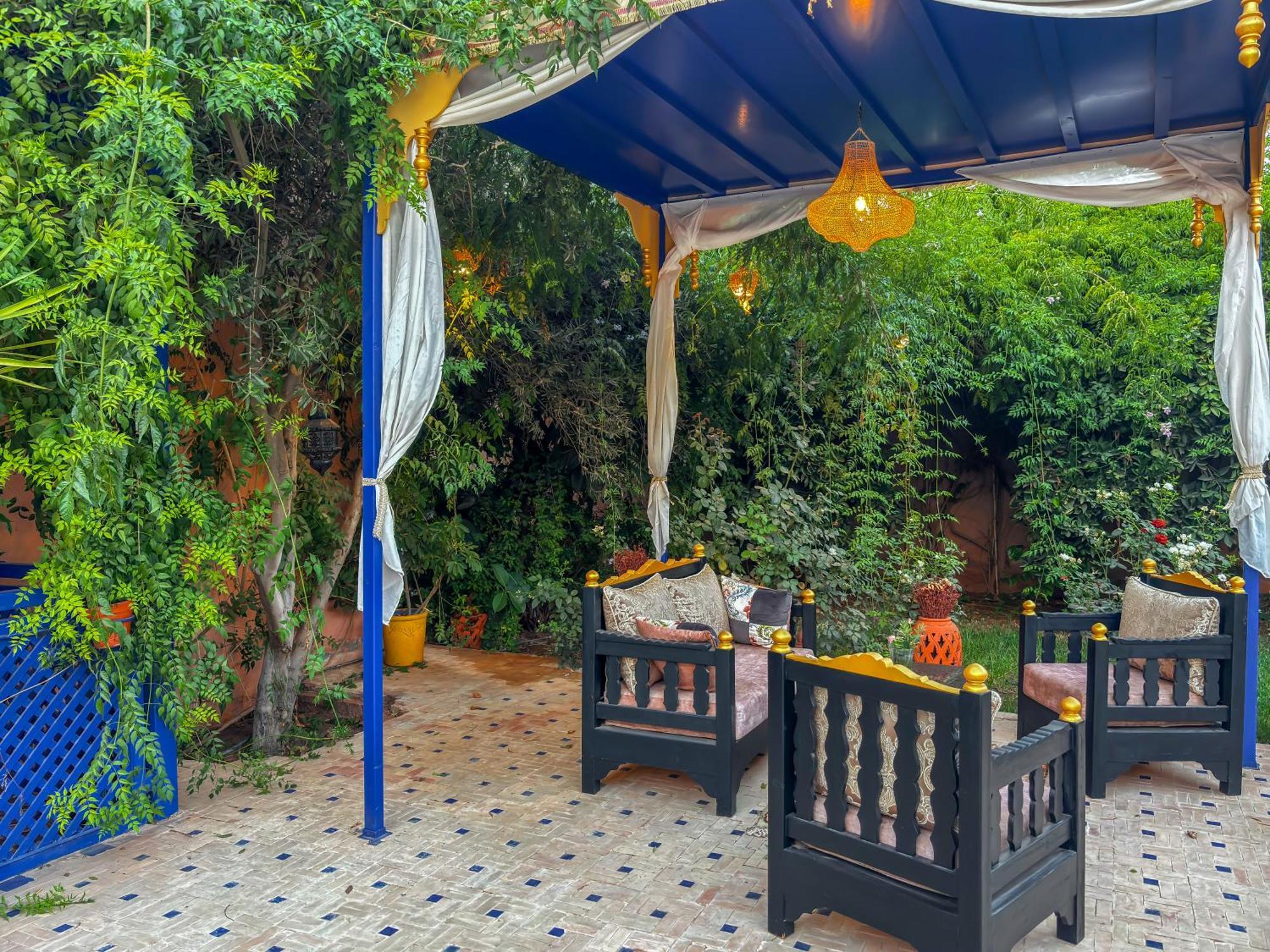 Le Bleu House Bed & Breakfast Sidi Abdallah Ghiat Bagian luar foto