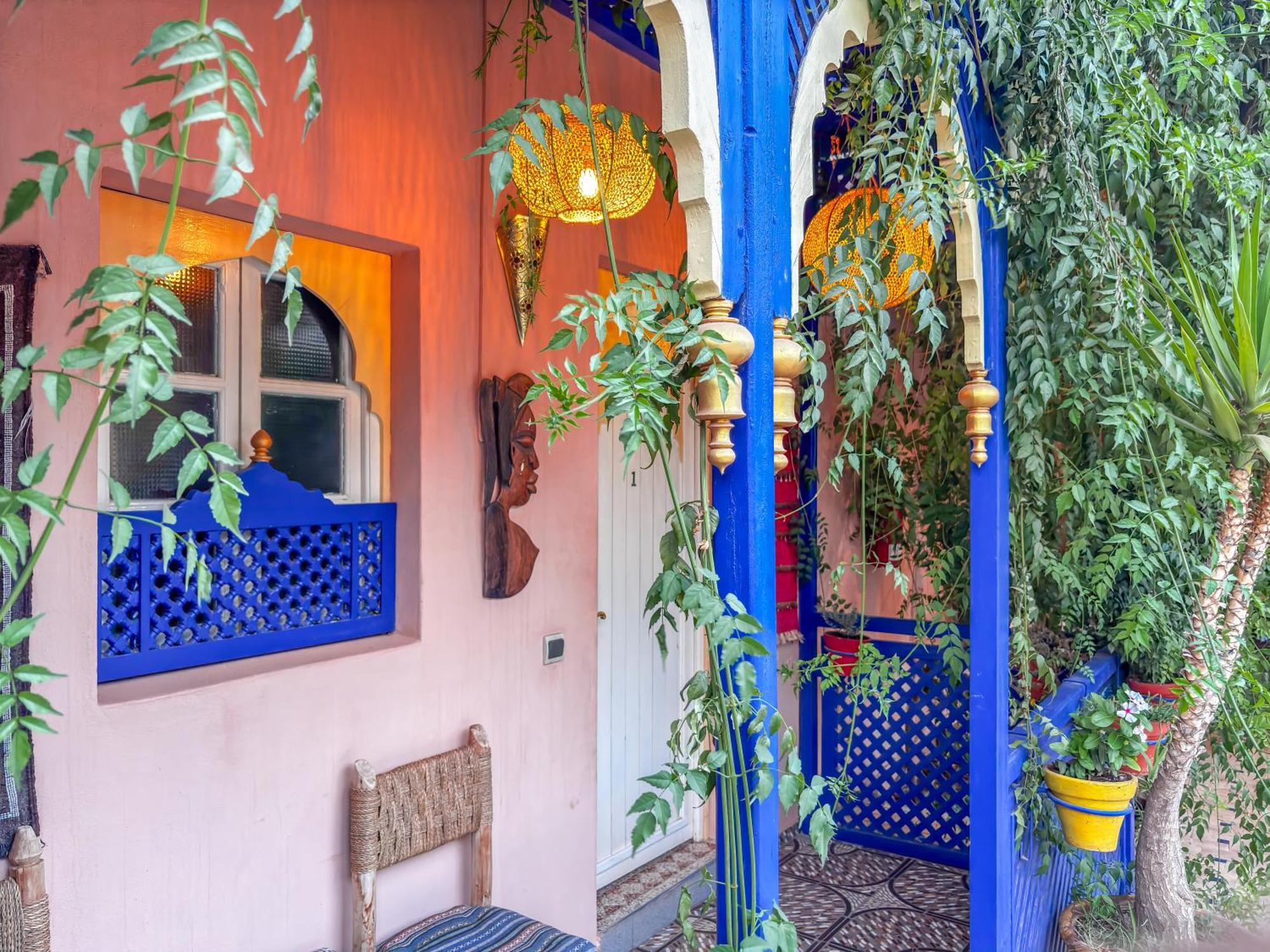 Le Bleu House Bed & Breakfast Sidi Abdallah Ghiat Bagian luar foto