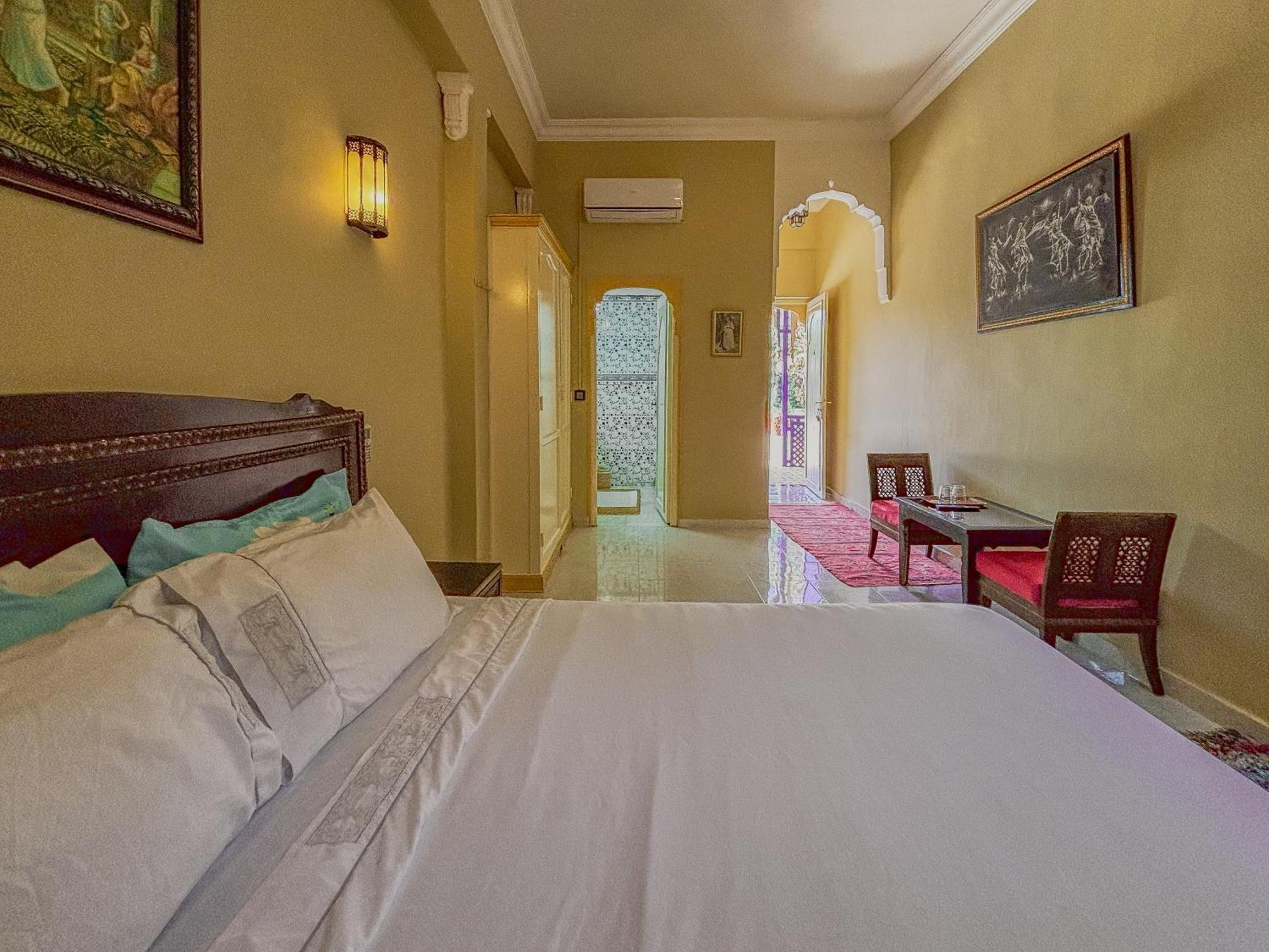 Le Bleu House Bed & Breakfast Sidi Abdallah Ghiat Bagian luar foto