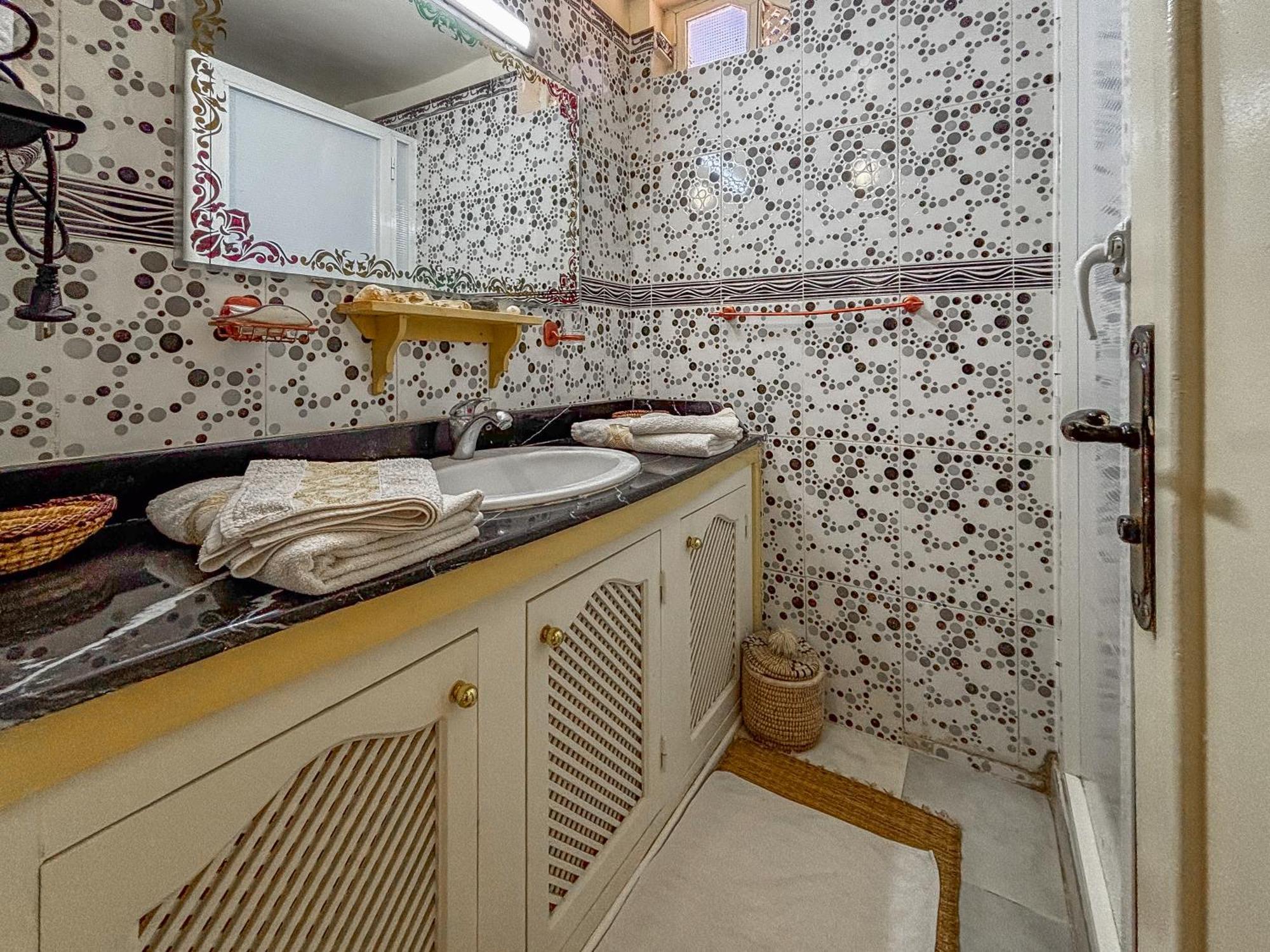 Le Bleu House Bed & Breakfast Sidi Abdallah Ghiat Bagian luar foto